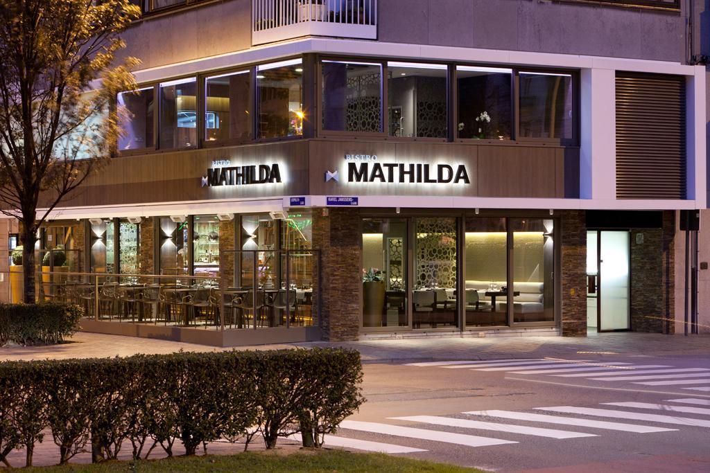 Holidaysuite Mathilda Остенде Екстер'єр фото